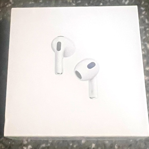 Apple White Earbud Headphones